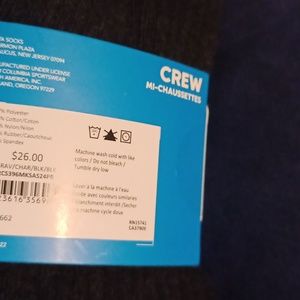 Men's Crew Columbia socks 4 pairs 2 black 2 grey